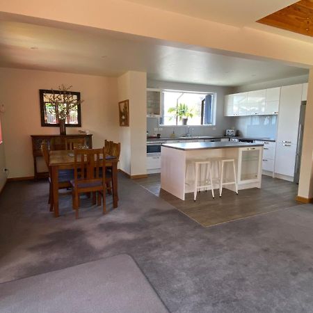 Villa Arches On Bendrose à Twizel Extérieur photo